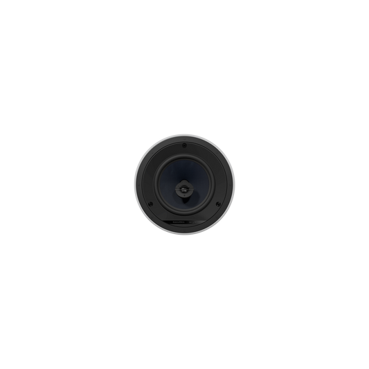 Ein weißes, rundes Bowers & Wilkins CCM683 Deckeneinbaulautsprecher-Stück liefert exzellente Audioleistung, frontal abgebildet vor einem schlichten schwarzen Hintergrund.