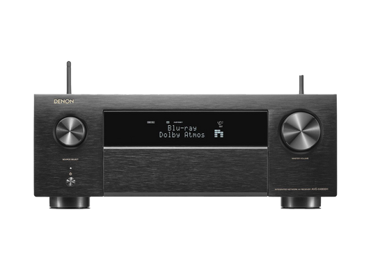 Der Denon AVC-X4800H AV-Receiver in Schwarz verfügt über ein digitales Display, zwei große Bedienknöpfe, Tasten auf der Vorderseite, 3D-Audio-Unterstützung und HEOS Built-in für nahtloses Streaming.