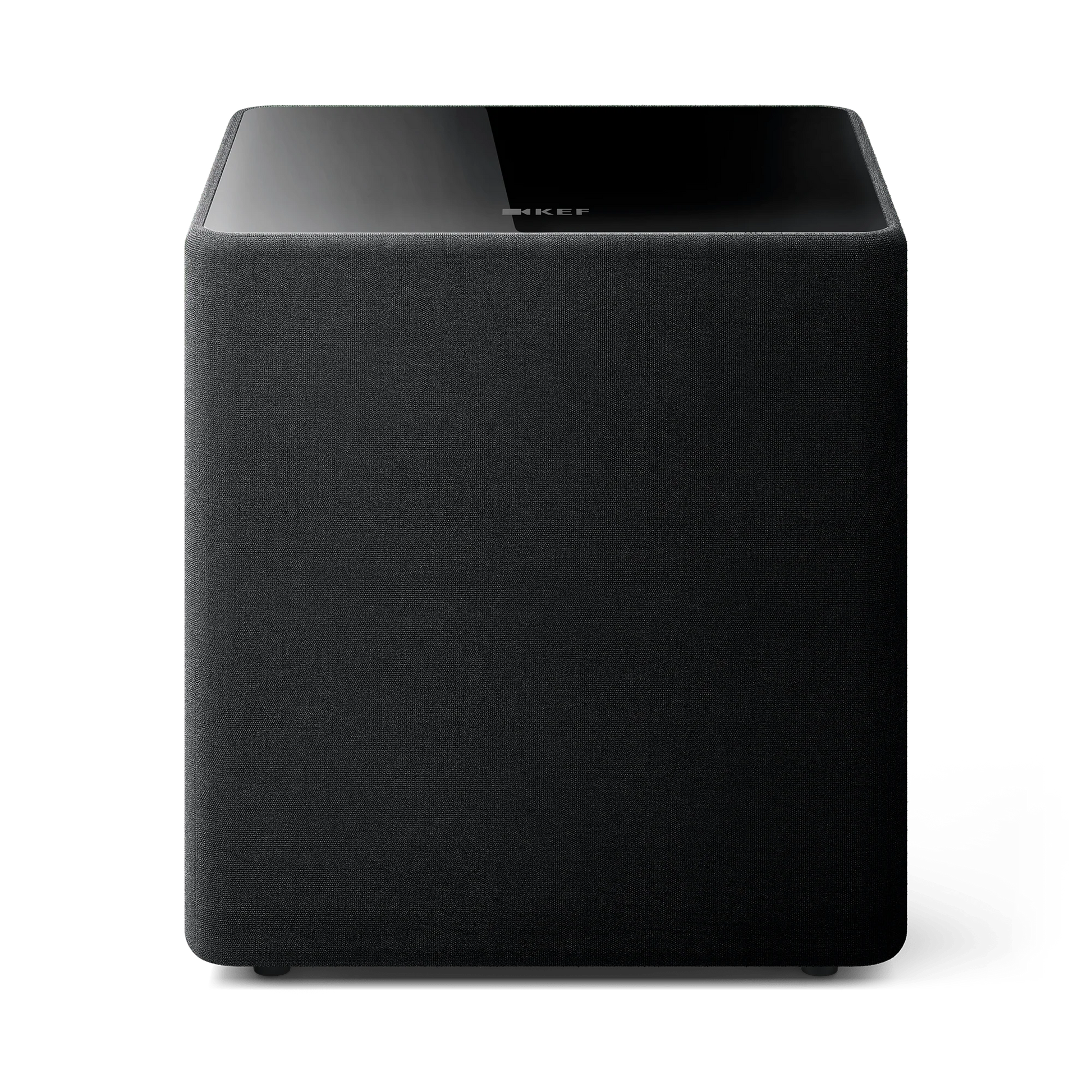 Die KEF Kube 10 MIE in Schwarz ist ein würfelförmiger Lautsprecher mit glänzender Oberfläche und Stoffseiten, kabellos integrierbar und angetrieben vom Music Integrity Engine für überlegenen Klang.