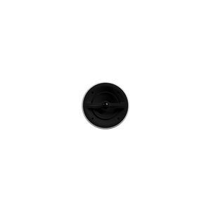 Ein weißer, runder Bowers & Wilkins CCM362 Wandeinbaulautsprecher steht von vorne gesehen mittig auf einem schwarzen Hintergrund. Der minimalistische Stil und der hohe Kontrast unterstreichen seine erstklassige Klangqualität.