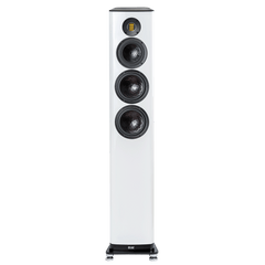 Der Elac Vela FS 409.2 Standlautsprecher Stück in Weiß Hochglanz verfügt über drei schwarze runde Treiber und einen JET-Hochtöner auf der Oberseite, die alle auf einem schlanken schwarzen Sockel montiert sind.
