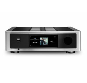 Der NAD M66 BluOS Streaming DAC-Vorverstärker verfügt über ein modernes Metalldesign, ein zentrales Display für Albumcover und Wiedergabeinformationen sowie einen großen Lautstärkeregler - eine hervorragende HiFi-Komponente für jedes Audio-Setup.