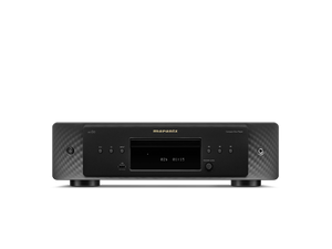 Frontansicht des Marantz CD 60 CD-Players in Schwarz mit HDAM-Schaltung für überragende Audioqualität, digitalem Display, Disc-Schublade, Bedientasten und einem USB-Anschluss unten links; Marantz-Logo mittig über dem Display.