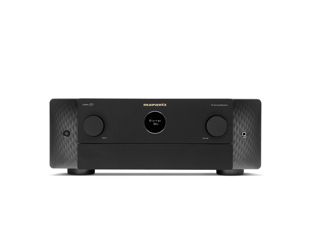 Der Marantz Cinema 50 AV-Receiver in Schwarz bietet ein zentrales Digitaldisplay, zwei große Drehregler und ein modernes Design - ideal für Premium-Heimkino-Audio mit Dolby Atmos-Unterstützung.