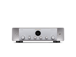 Frontansicht des Marantz Model 40n Verstärker in Silber-Gold mit digitaler Anzeige, fünf Reglern, zwei Tasten und fortschrittlichen HDAMs, mit einem schlanken, modernen Design.