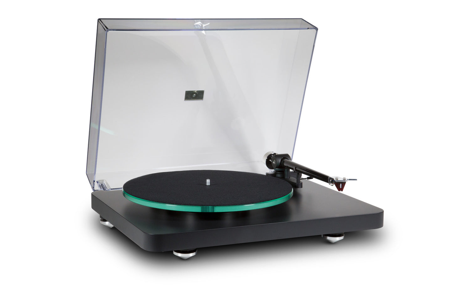 NAD C588 turntable