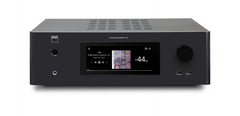 Der NAD T 778 AV-Receiver in Schwarz verfügt über ein Display, das die Musikwiedergabe anzeigt, eine Lautstärke von -44 dB, einen großen rechten Drehregler sowie Kopfhörer- und USB-Anschlüsse an der Vorderseite - ideal für Multiroom-Audio oder Ihr Heimkino-Setup.