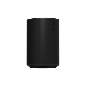 Der Sonos Era 100 Smart Speaker, ein schwarzer, zylindrischer, kabelloser Lautsprecher mit Mesh-Front und dem Schriftzug "Sonos" an der Seite, ist vor einem schlichten weißen Hintergrund abgebildet.