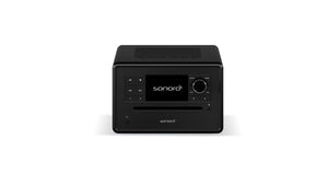 Abgebildet ist ein Sonoro Elite in Schwarz (matt) - Schwarz mit Frontdisplay, Bedientasten, großem Lautstärkeregler, CD-Einschub und 360°-Klangbild vor weißem Hintergrund.